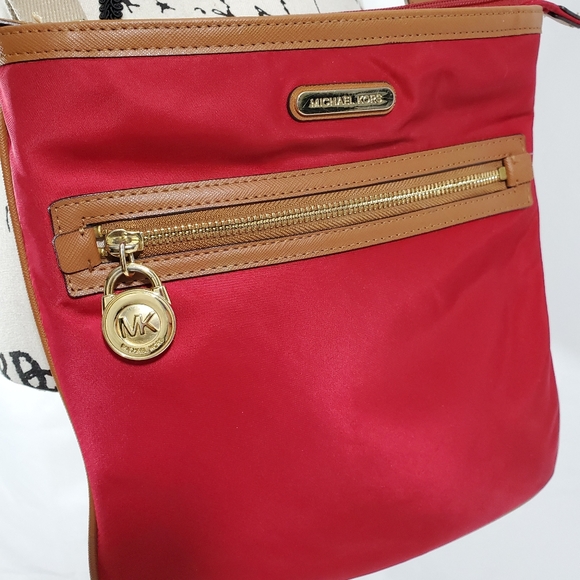 Michael Michael Kors Red Medium Crossbody Purse - Picture 2 of 8